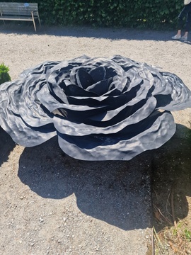 FOTO 4 -PARK SKULPTUR AVSTRIJA